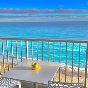 https://la-suitesuperbe-appartement-neuf-front-de-mer.fr-provencehotel.com